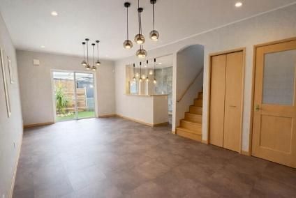 �y���ʏ��z�@