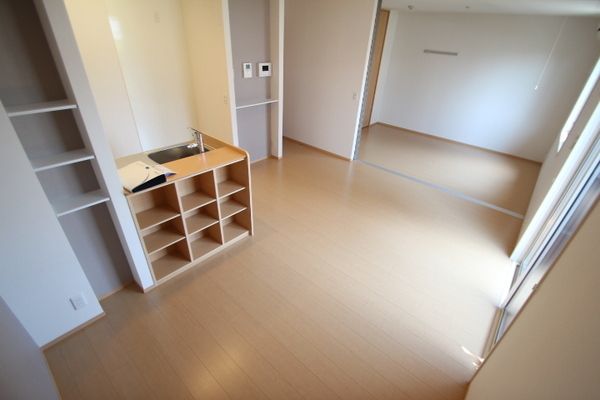 �y�����E���r���O�z�@���d�l�ʐ^