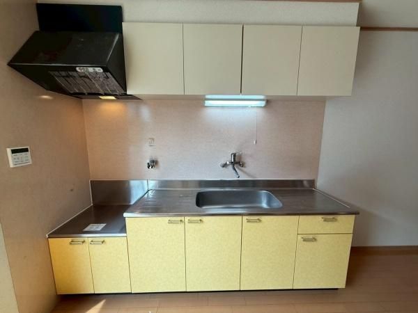 �y�L�b�`���z�@���������ʎ���