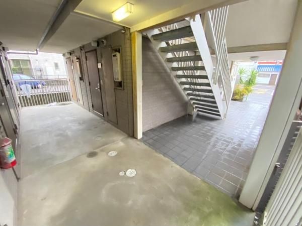 �y�G���g�����X�z�@