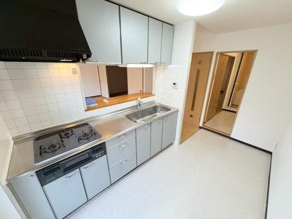 �y�L�b�`���z�@