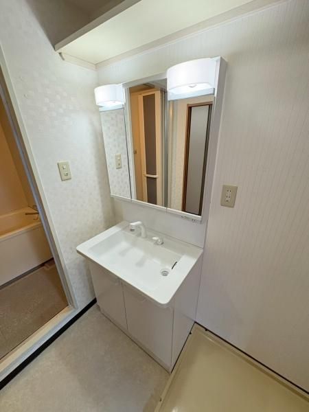 �y���ʏ��z�@