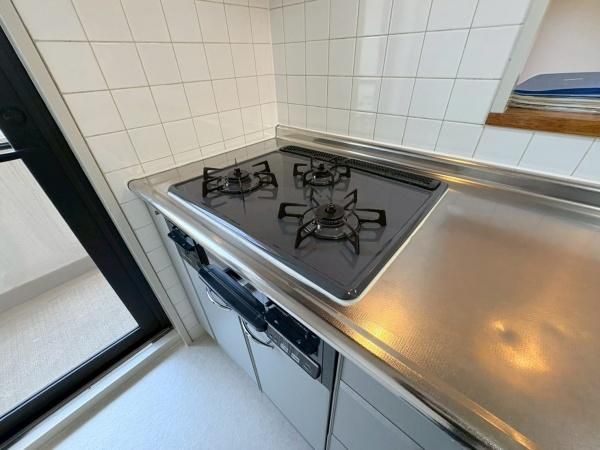 �y�L�b�`���z�@