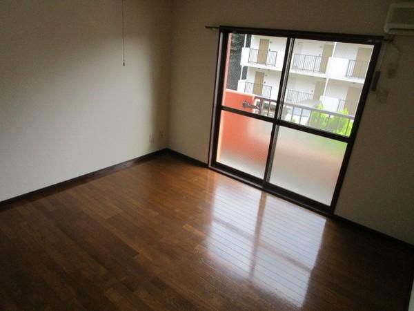 �y���̑������E�X�y�[�X�z�@