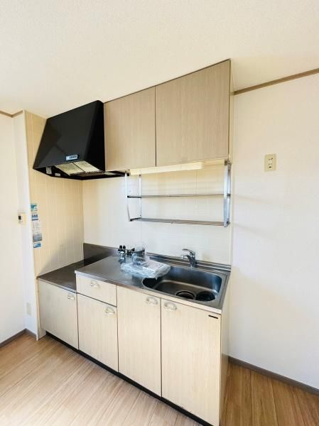 �y�L�b�`���z�@