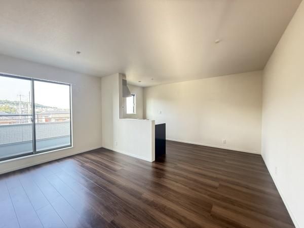 �y�����E���r���O�z�@���]�^�C�v�ɂȂ�܂�