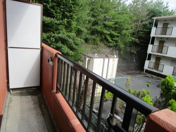 �y���]�z�@