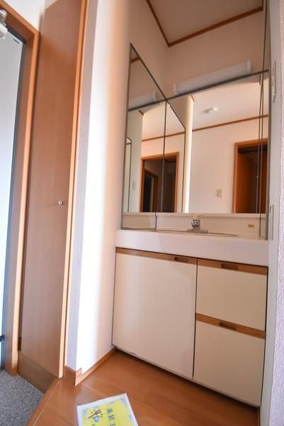 �y���ʏ��z�@