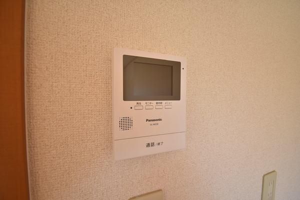 �y���̑��ݔ��z�@