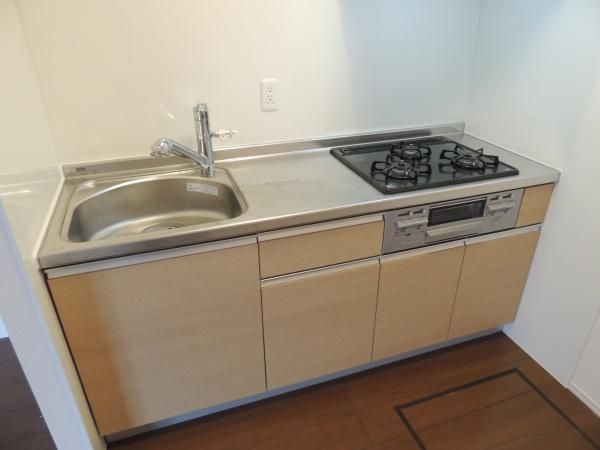 �y�L�b�`���z�@