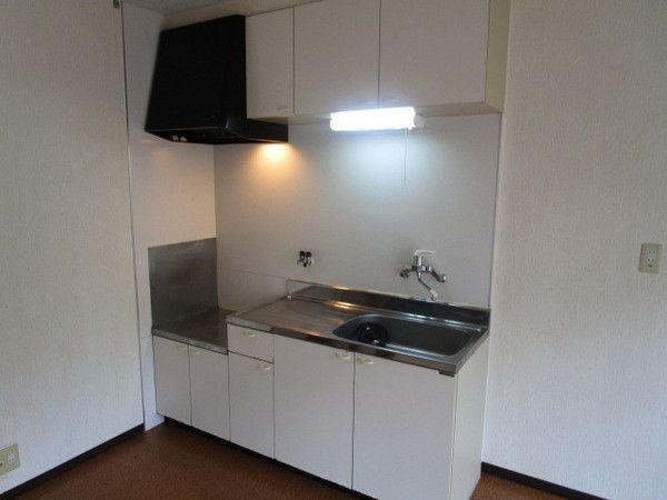 �y�L�b�`���z�@