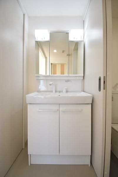 �y���ʏ��z�@