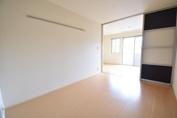 �y���̑������E�X�y�[�X�z�@