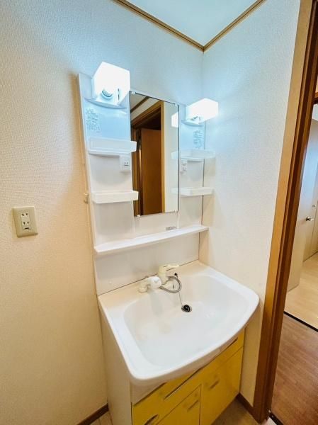 �y���ʏ��z�@