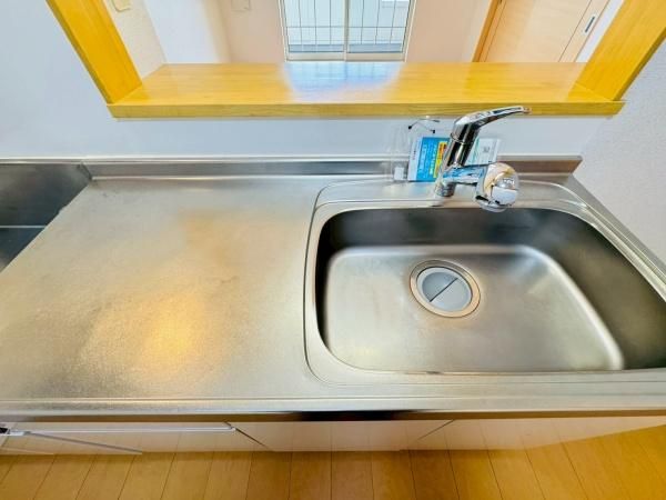 �y�L�b�`���z�@