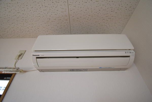 �y���̑��ݔ��z�@���d�l�ʐ^