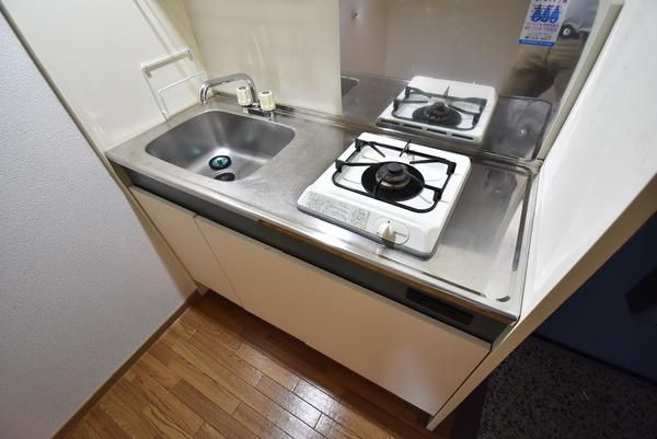 �y�L�b�`���z�@