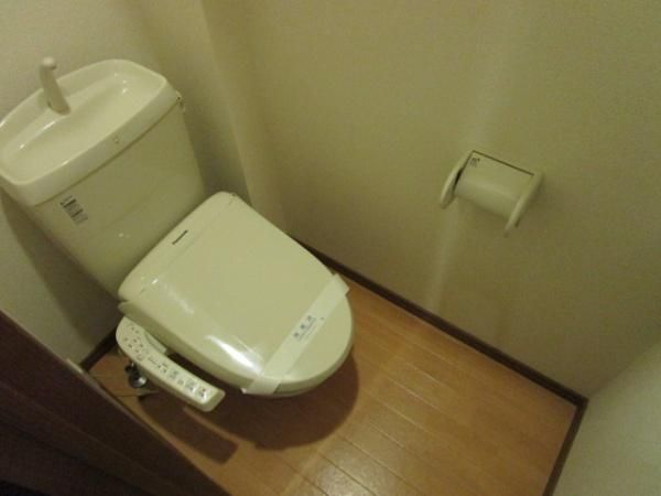 �y�g�C���z�@�����{�H��Ўʐ^��