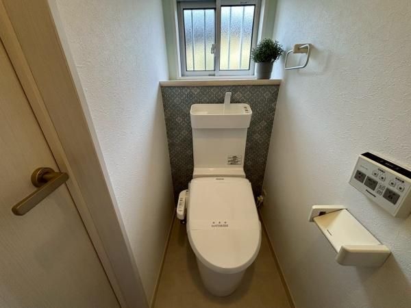 �y�g�C���z�@