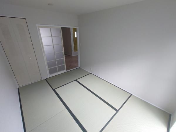 �y���̑��ݔ��z�@