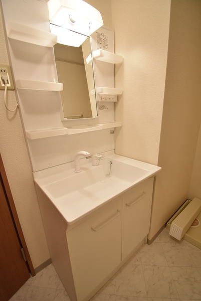 �y���ʏ��z�@