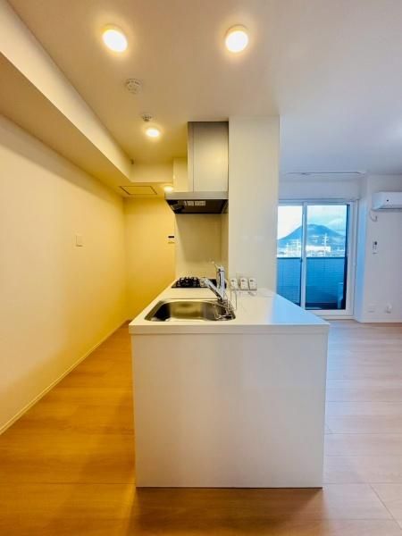 �y�L�b�`���z�@