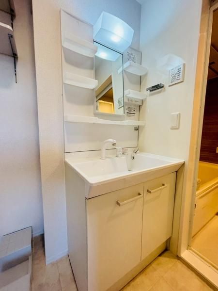 �y���ʏ��z�@