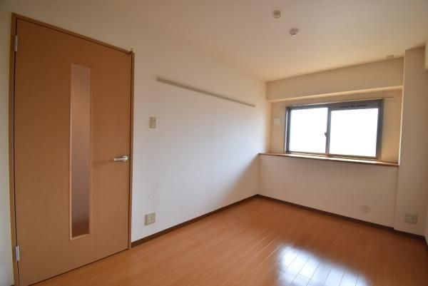 �y���̑������E�X�y�[�X�z�@