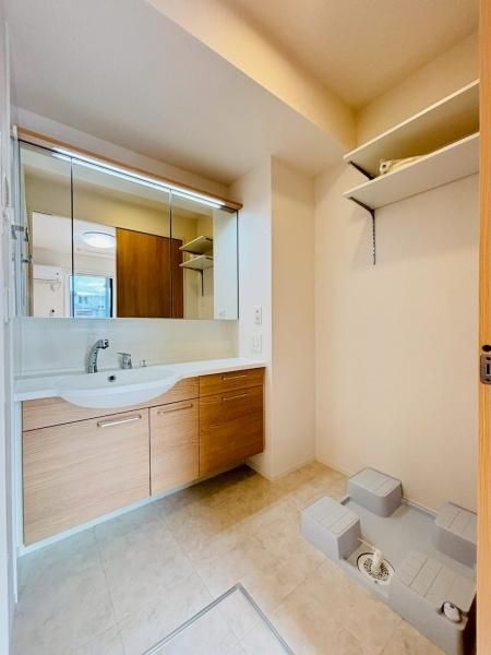 �y���ʏ��z�@