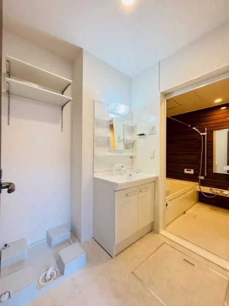 �y���ʏ��z�@