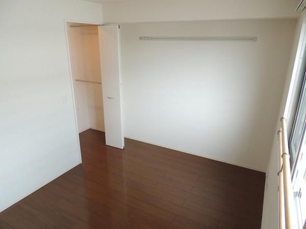 �y���̑������E�X�y�[�X�z�@���d�l�ʐ^