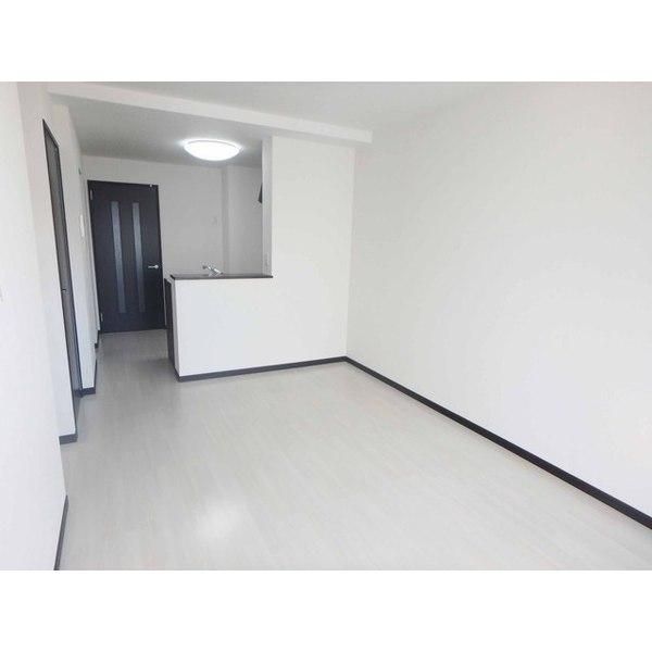 �y�����E���r���O�z�@���������ʎ���