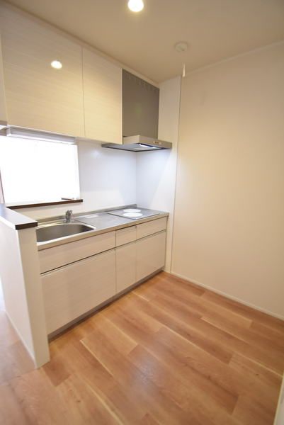 �y�L�b�`���z�@