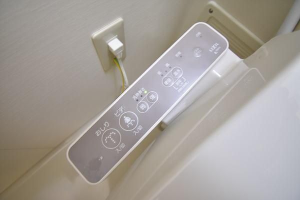 �y���̑��ݔ��z�@���d�l�ʐ^