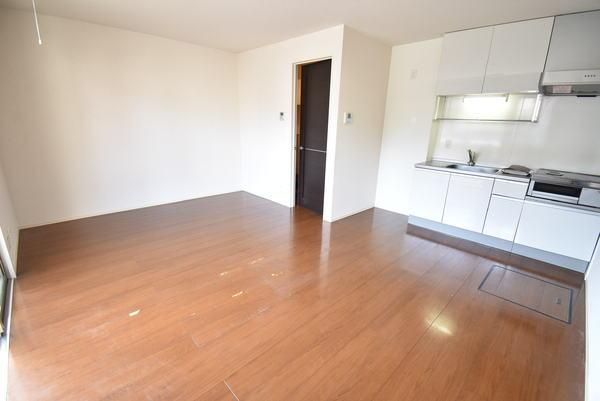 �y�����E���r���O�z�@���d�l�ʐ^