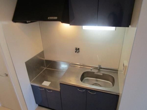 �y�L�b�`���z�@