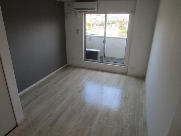 �y���̑������E�X�y�[�X�z�@