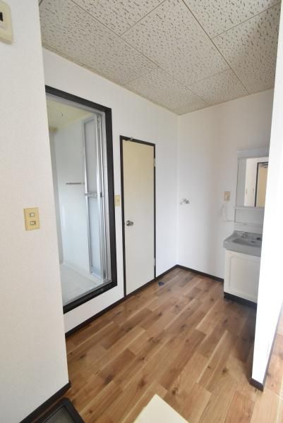 �y���̑������E�X�y�[�X�z�@