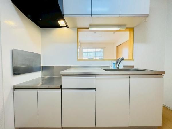 �y�L�b�`���z�@