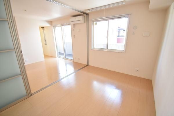 �y�Q���z�@���d�l�ʐ^