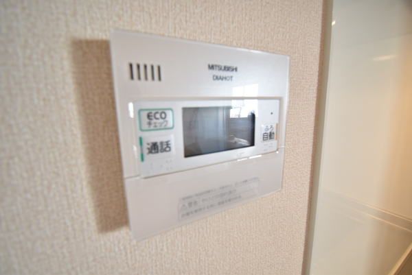 �y���̑��ݔ��z�@���d�l�ʐ^