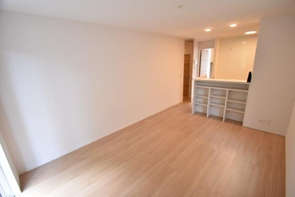 �y�����E���r���O�z�@���������ʎ���