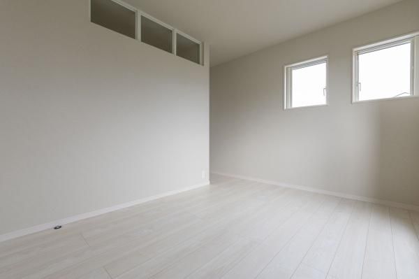 �y���̑������E�X�y�[�X�z�@