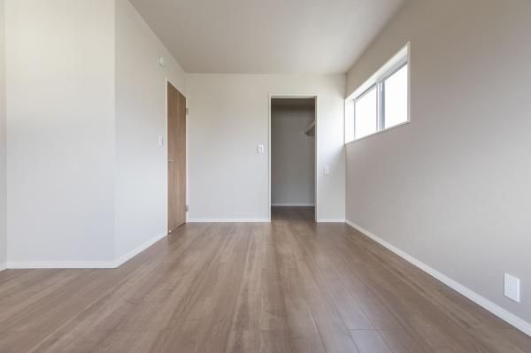 �y���̑������E�X�y�[�X�z�@