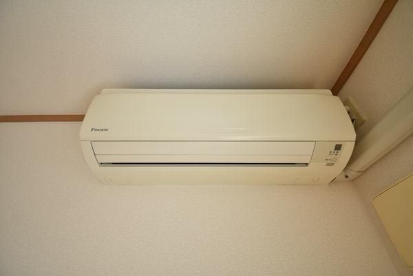 �y���̑��ݔ��z�@