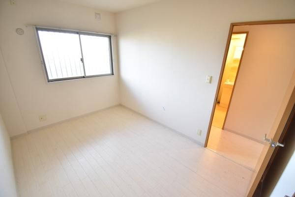 �y���̑������E�X�y�[�X�z�@���d�l�ʐ^