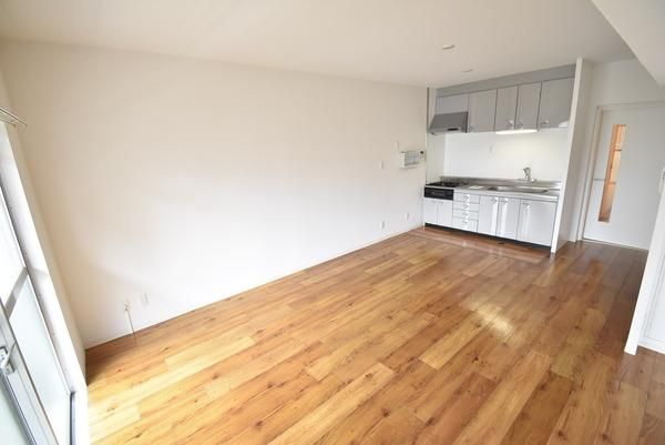 �y�����E���r���O�z�@���d�l�ʐ^