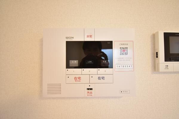 �y�Z�L�����e�B�z�@���������ʎ���