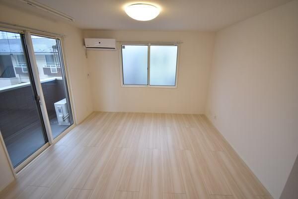 �y���̑������E�X�y�[�X�z�@���������ʎ���