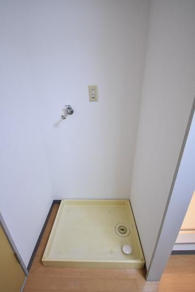 �y���̑��ݔ��z�@���d�l�ʐ^